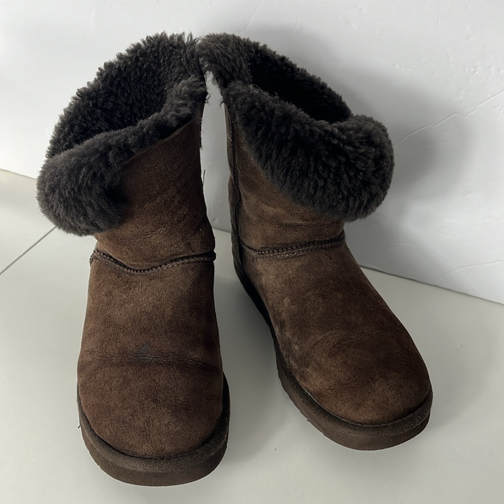 Ugg Chocolate Brown Bailey Button Boot Size Women… - image 2
